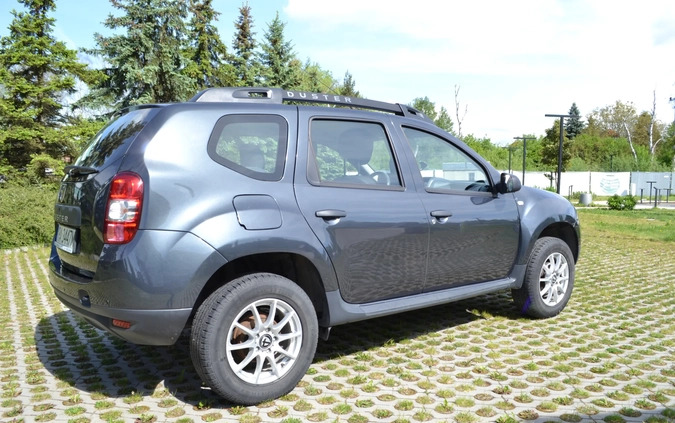 Dacia Duster cena 47500 przebieg: 68991, rok produkcji 2017 z Drawno małe 781